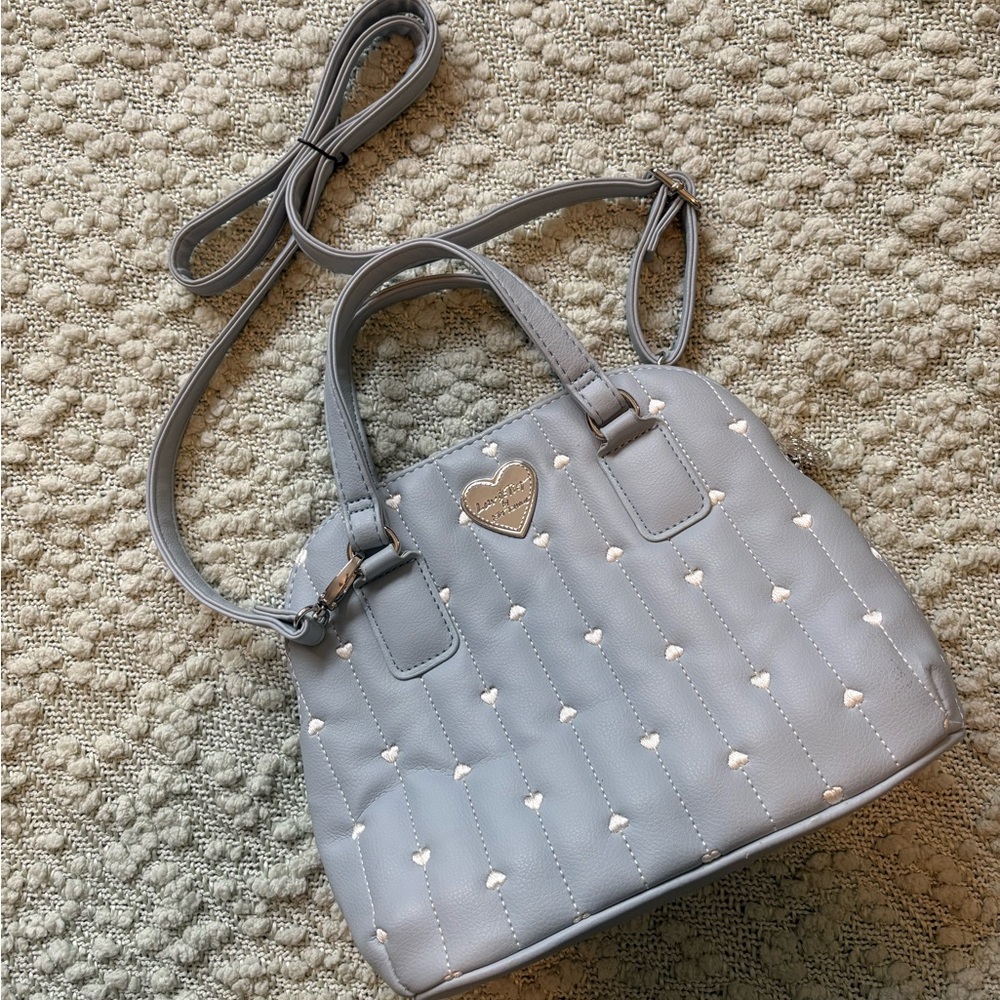 ***PRICE DROP*** Luv Betsey by Betsey Johnson Purse